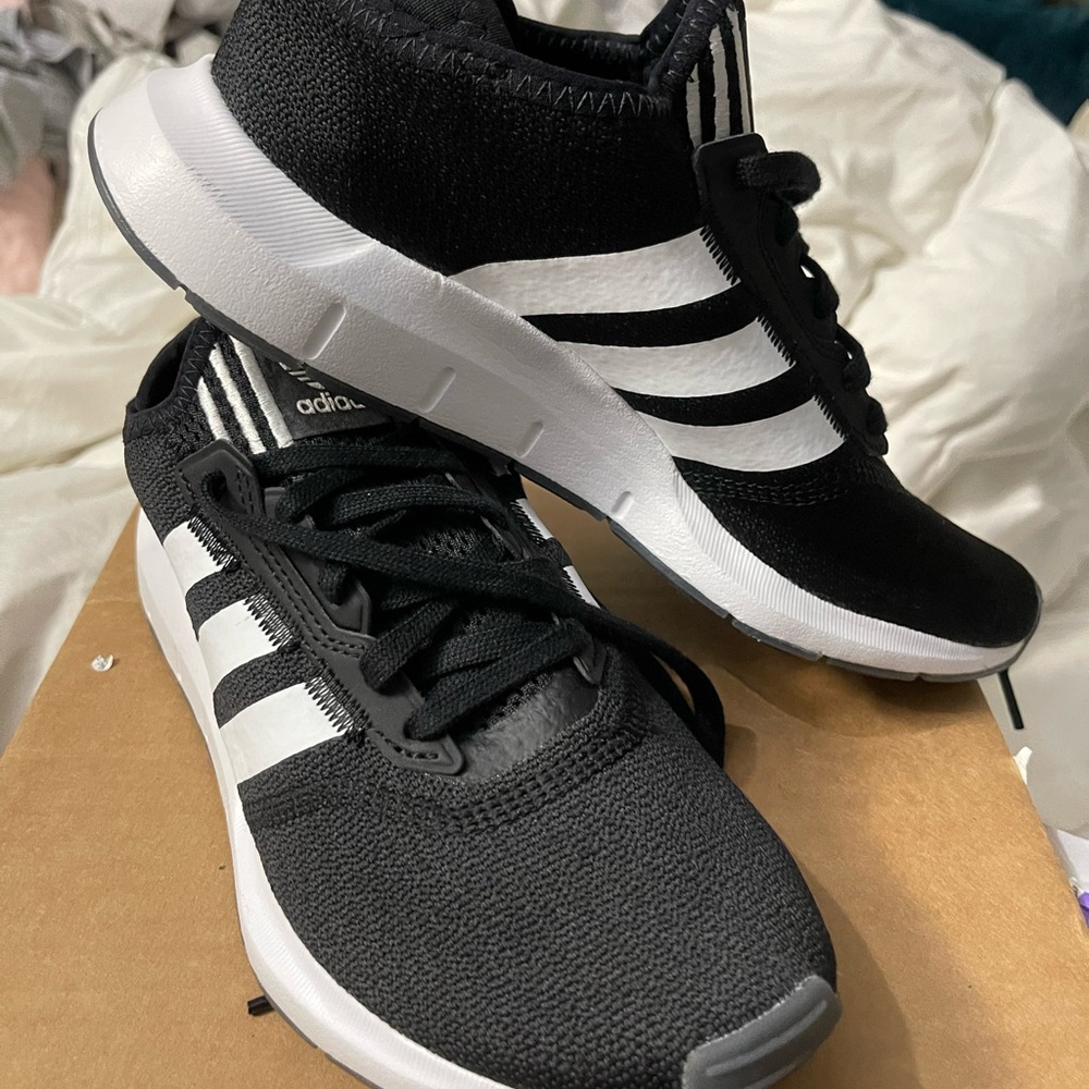 adidas Originals Swift Run